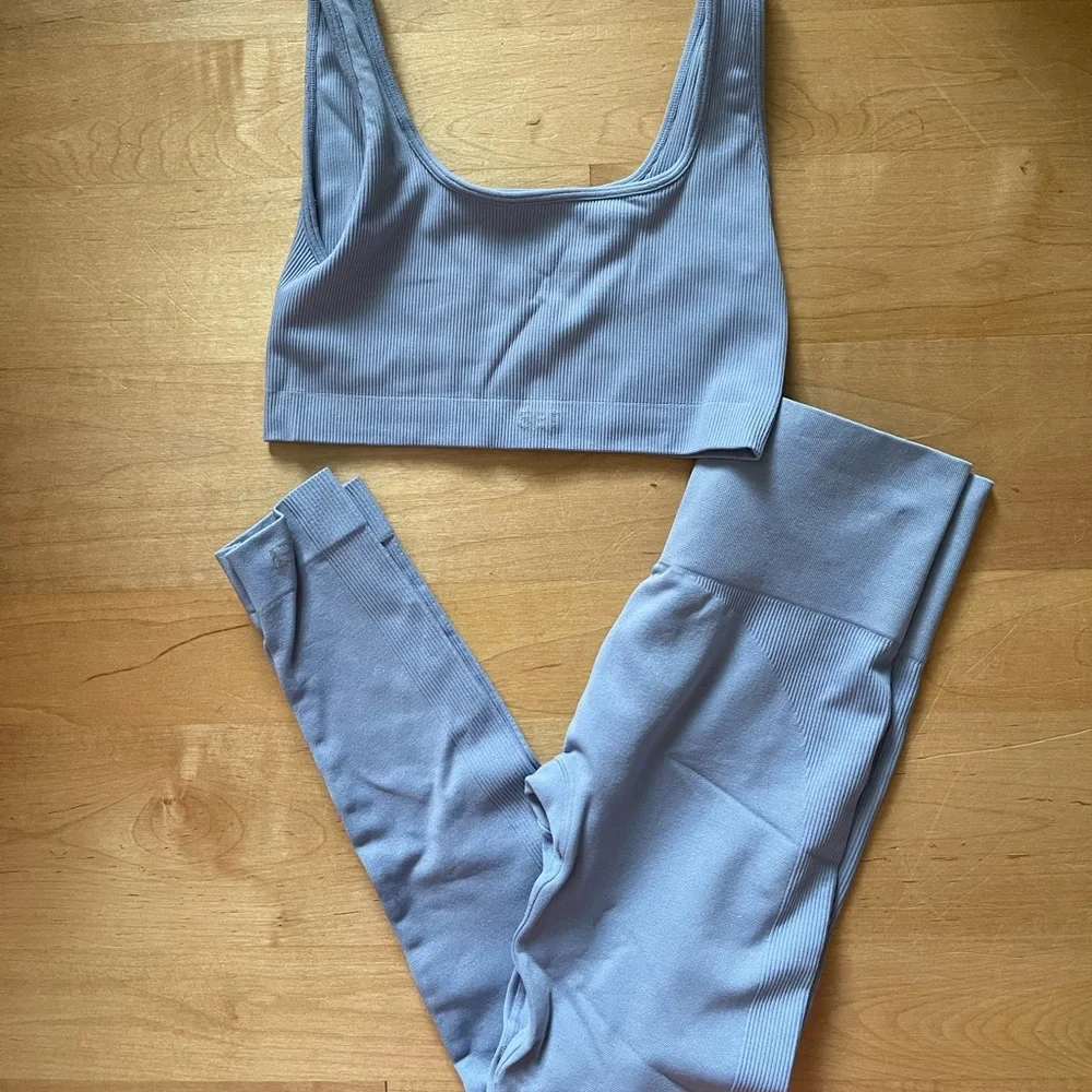 Light Blue Set Active Set - Picture 1 of 3